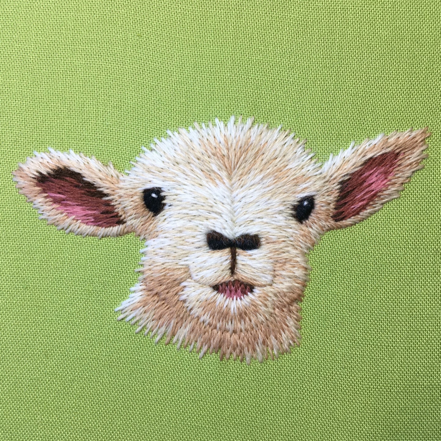 'Spring Lamb' Crewelwork Embroidery Kit